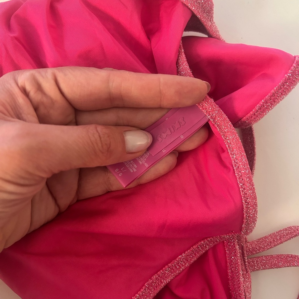 Skims Bright Pink Sparkle One-Piece Swimsuit - Picture 4 of 6